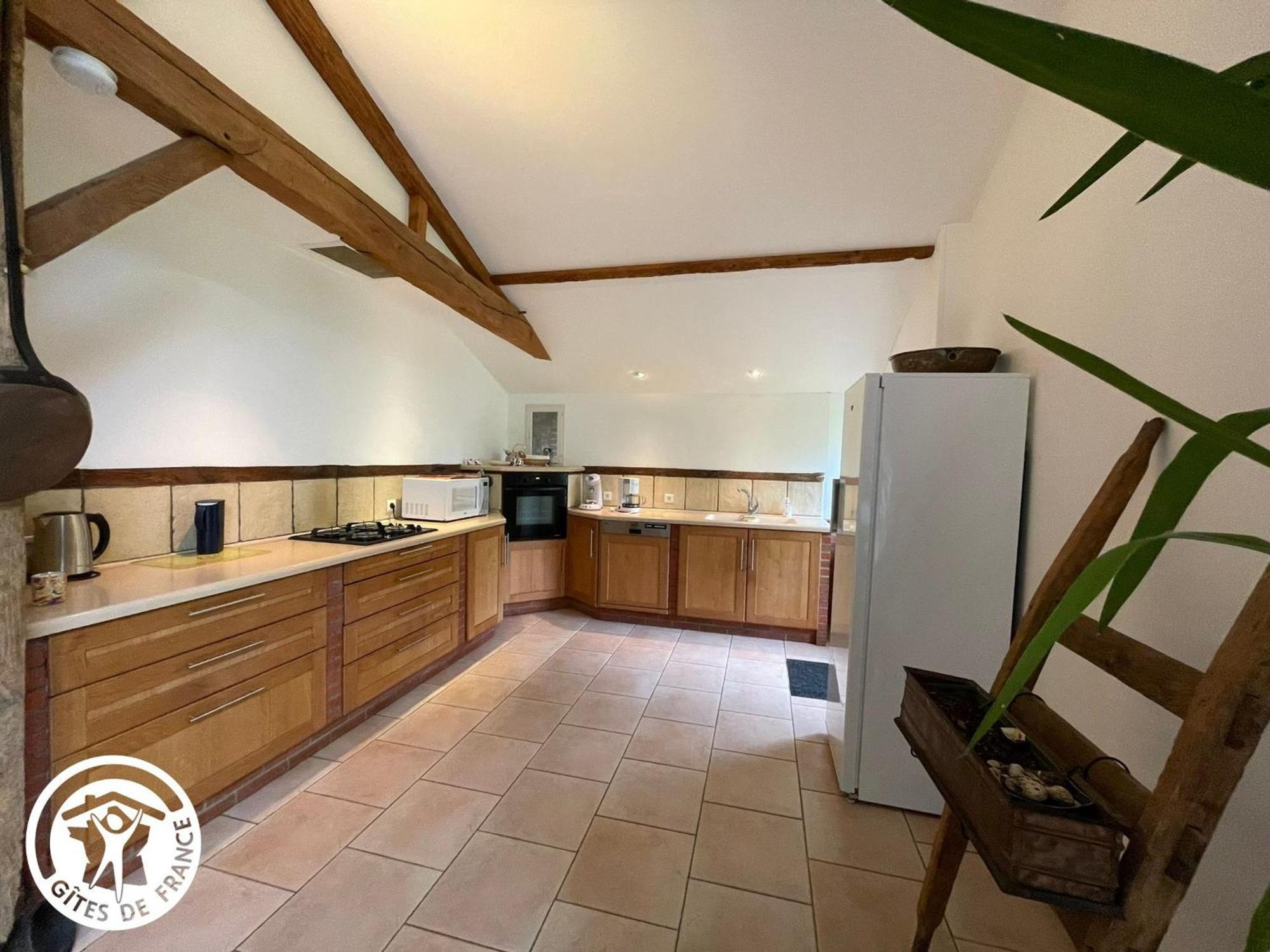 Grange Renovee Avec Piscine Privative - 4 Ch, Jardin Clos, A 7 Km D'Indian Forest - Fr-1-426-304 Le Champ-Saint-Pere المظهر الخارجي الصورة