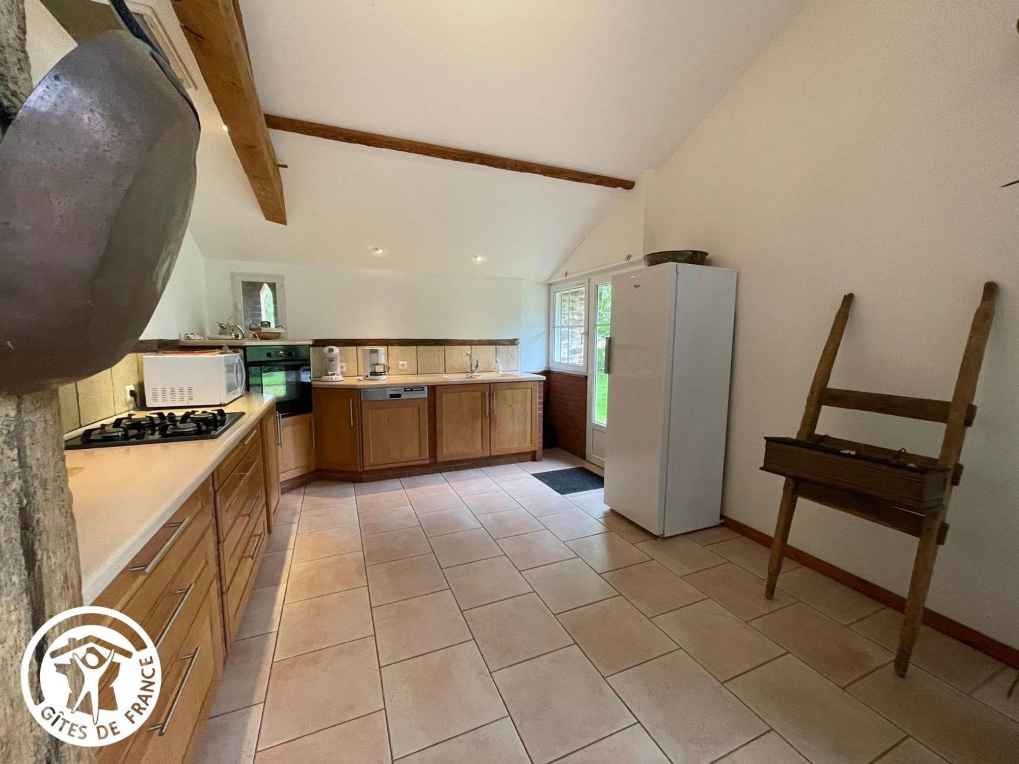 Grange Renovee Avec Piscine Privative - 4 Ch, Jardin Clos, A 7 Km D'Indian Forest - Fr-1-426-304 Le Champ-Saint-Pere المظهر الخارجي الصورة
